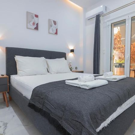 Apollo 2 Bd Jacuzzi Suite Atenas Exterior foto