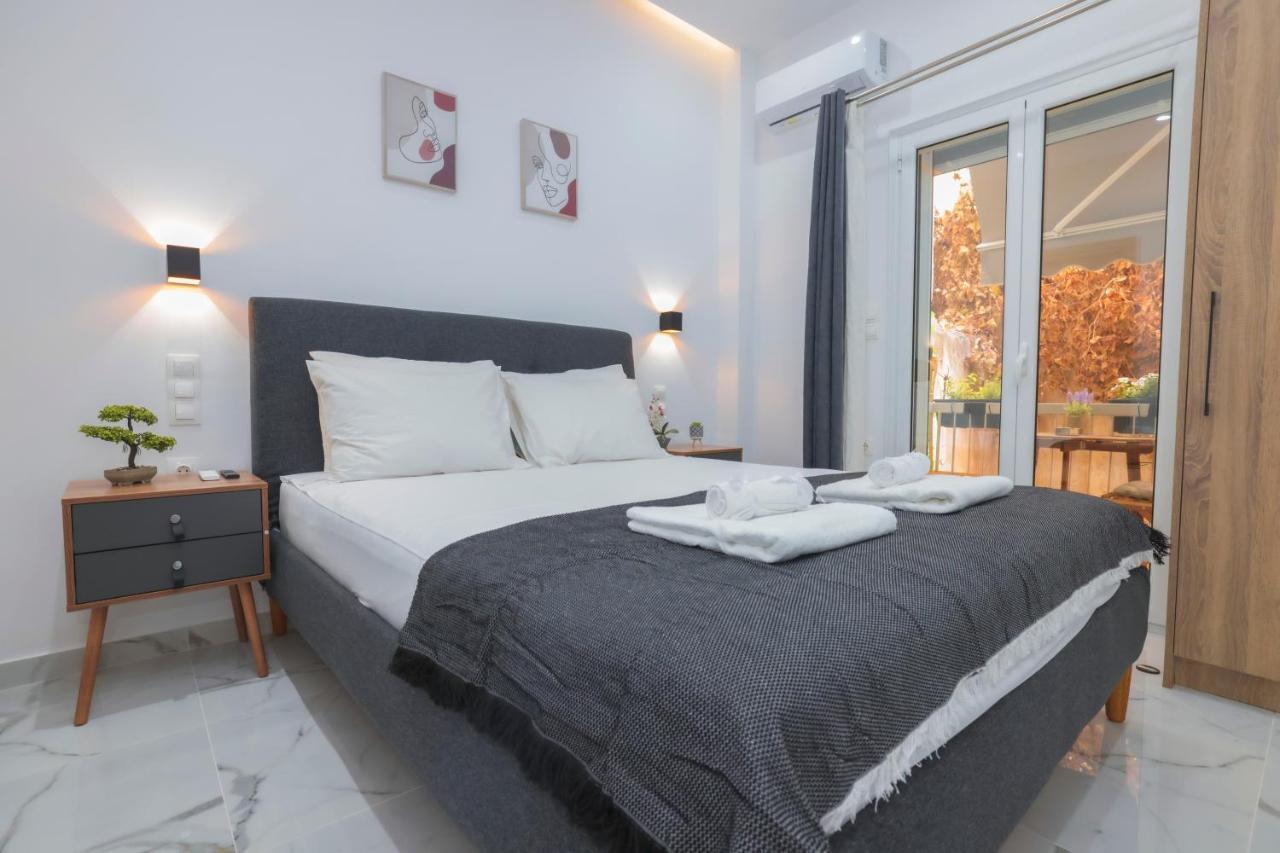 Apollo 2 Bd Jacuzzi Suite Atenas Exterior foto